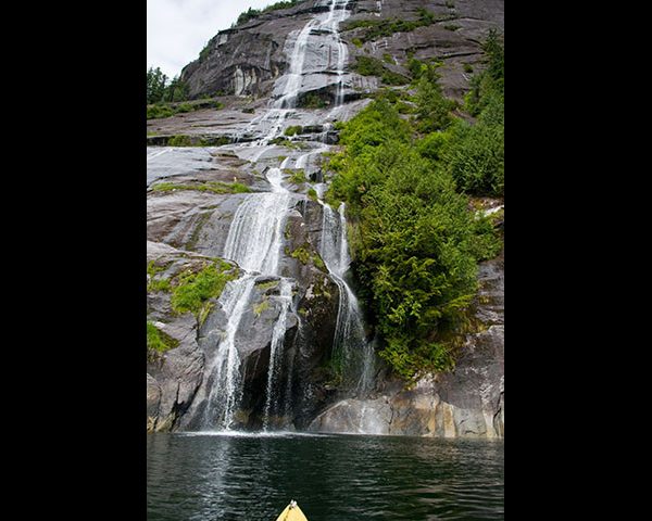 Misty Fjords Exploration The Misty Fjords National Monument waterfalls
